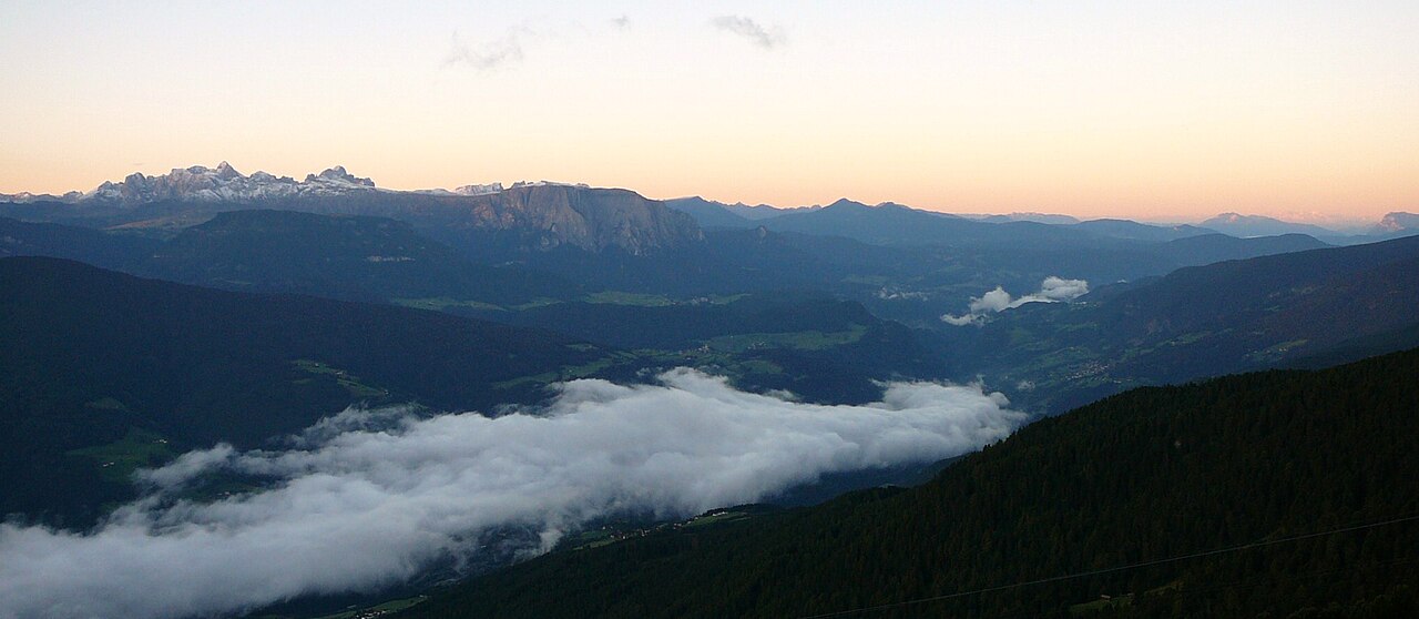 Dawn over the Isarco valley