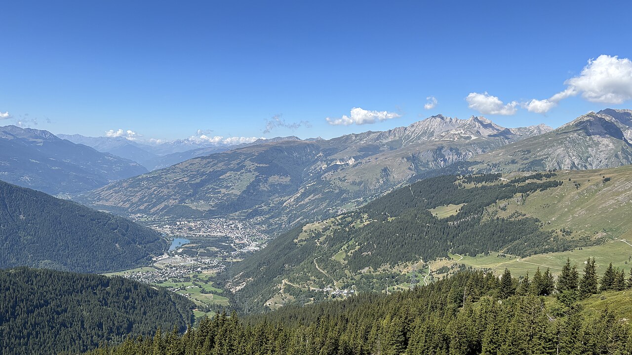 Bourg-Saint-Maurice seen from the descent of the Petit-Saint-Bernard pass